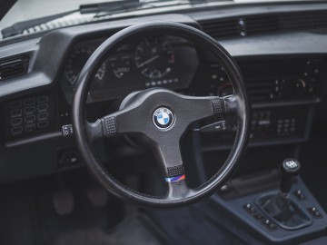  BMW 635CSi Seana Connery znalazło nowego nabywcę